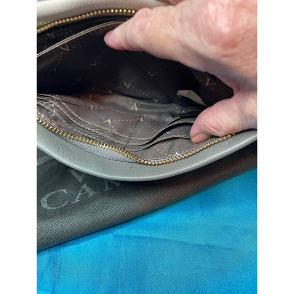 Vince Camuto New York Color Block Leather Crossbody Great Beige Green NWOT - Picture 10 of 15